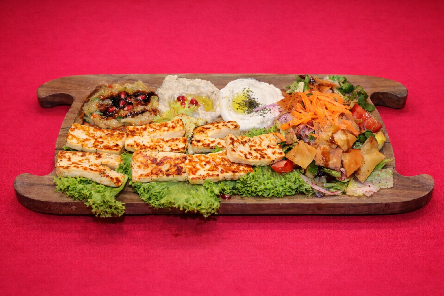 حلومي مع مقبلات